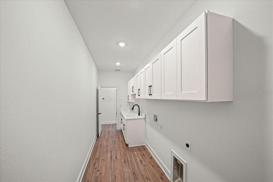 Spacious, unfurnished interior of a new home in , Spring Hill (Image 42). Spacious, unfurnished interior of a new home in , Spring Hill (Image 42).