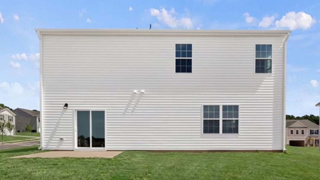Exterior details and patio area of a home in Shahbain Reserve, Raeford (Image 3).