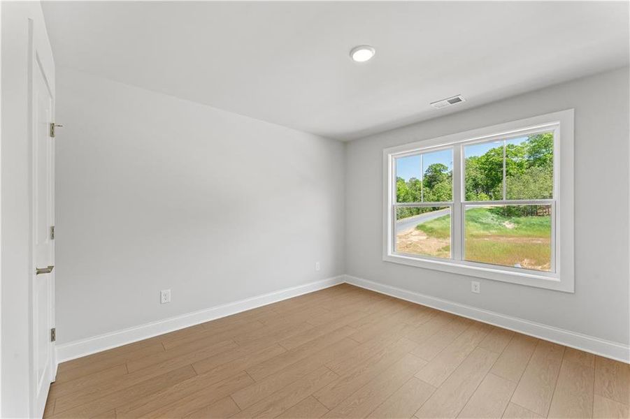 Spacious, unfurnished interior of a new home in , Calhoun (Image 12).