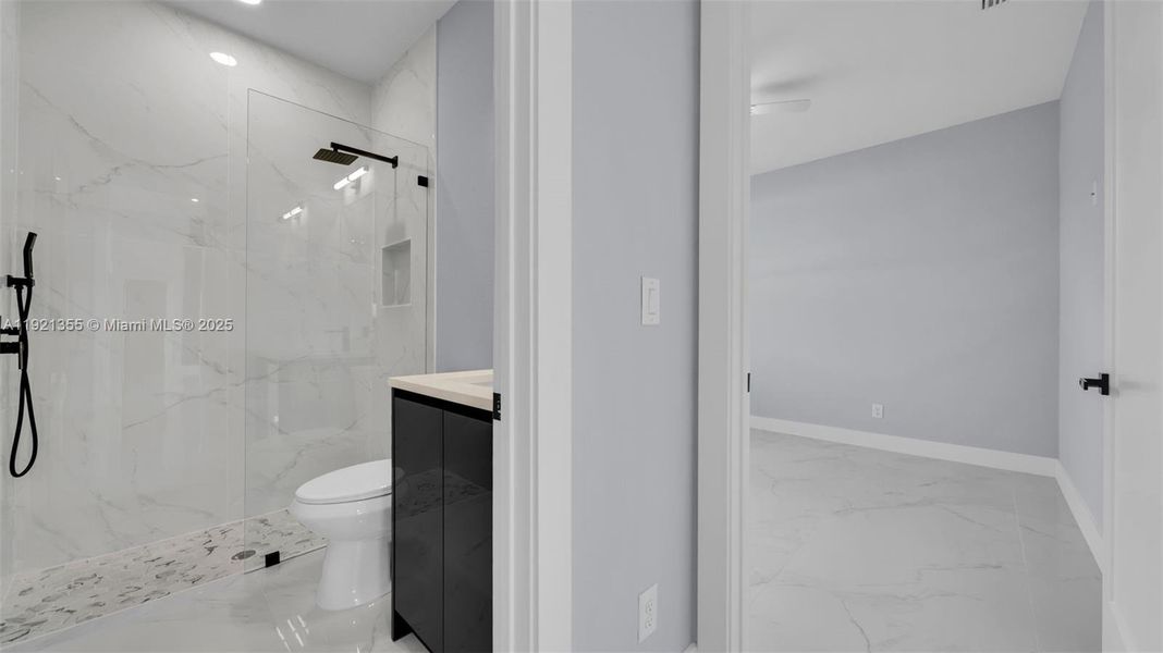 Image 46 of a home in .