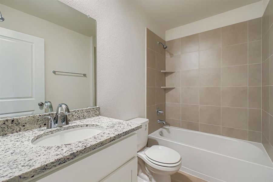 Image 30 of a home in Middlefield Village.