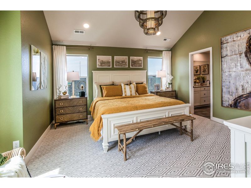 EXAMPLE PHOTO: MASTER BEDROOM