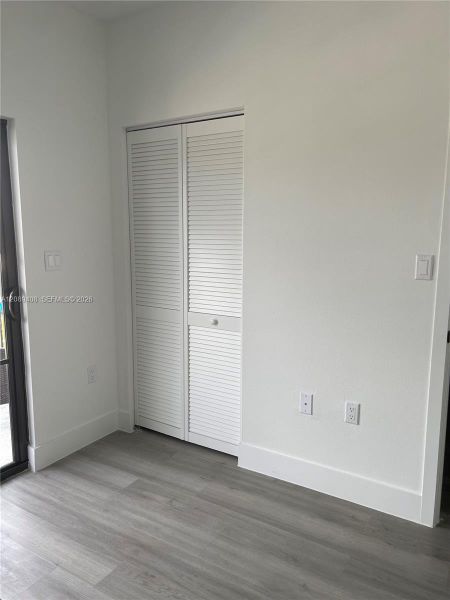 Spacious, unfurnished interior of a new home in , Florida City (Image 49).
