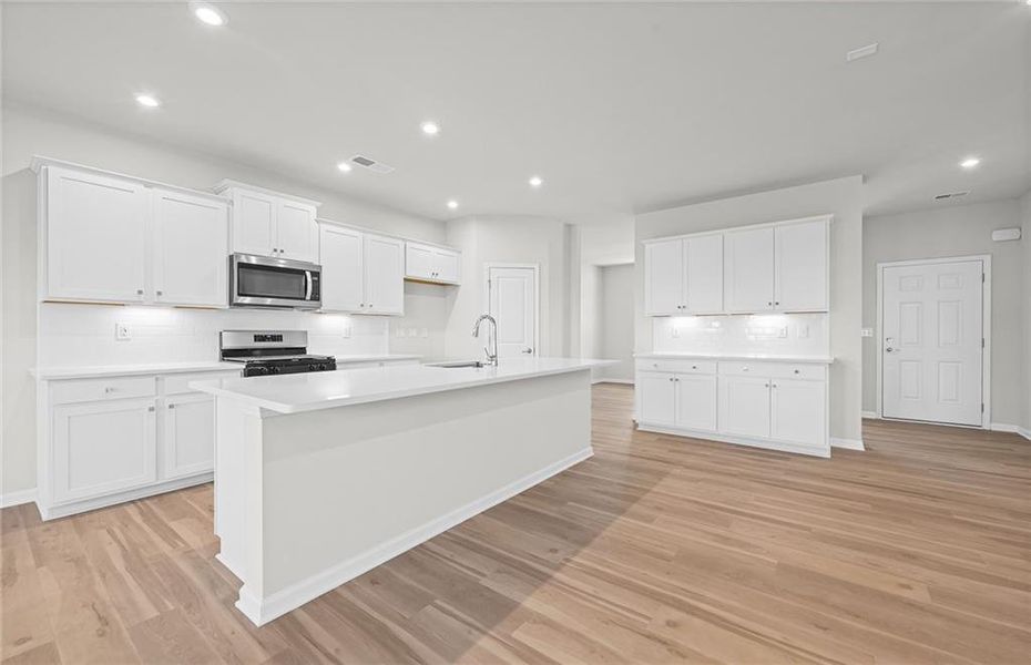 Furnished interior view inside a new home in Anderson Point, McDonough (Image 6).