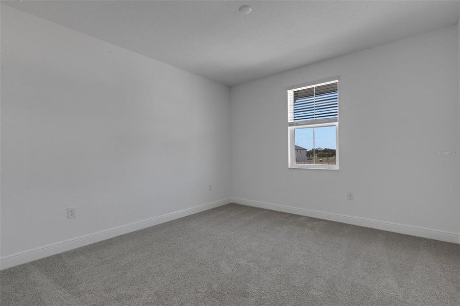 Spacious, unfurnished interior of a new home in Hawkstone, Sarasota (Image 35).