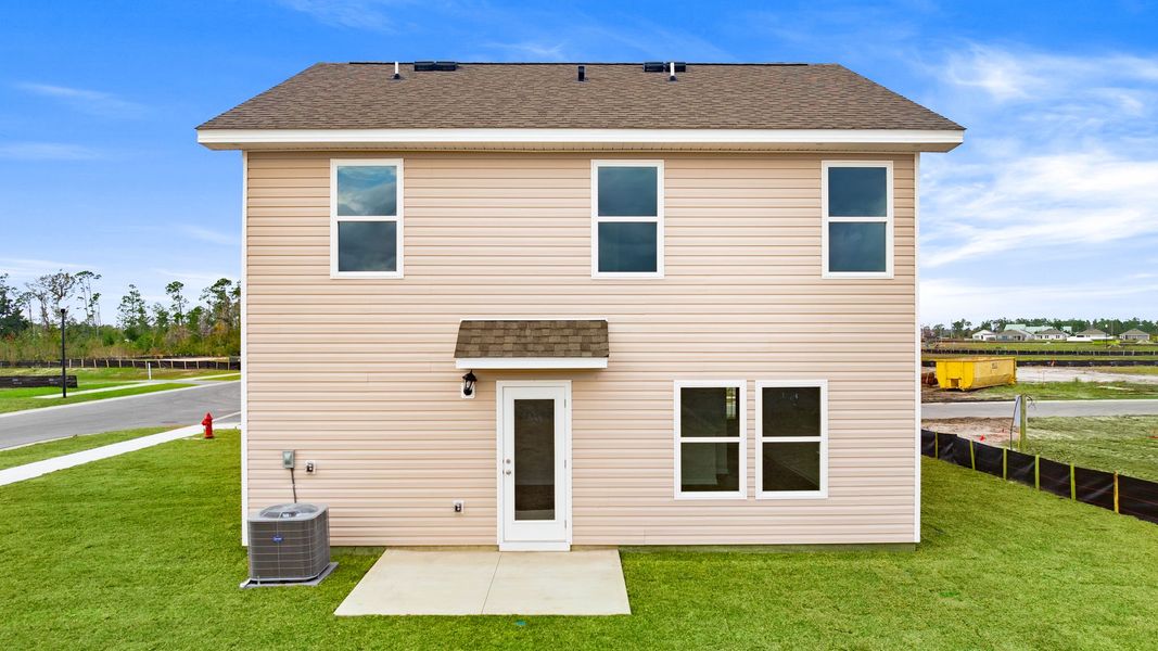 Exterior details and patio area of a home in Hodges Bayou Plantation, Panama City (Image 21).