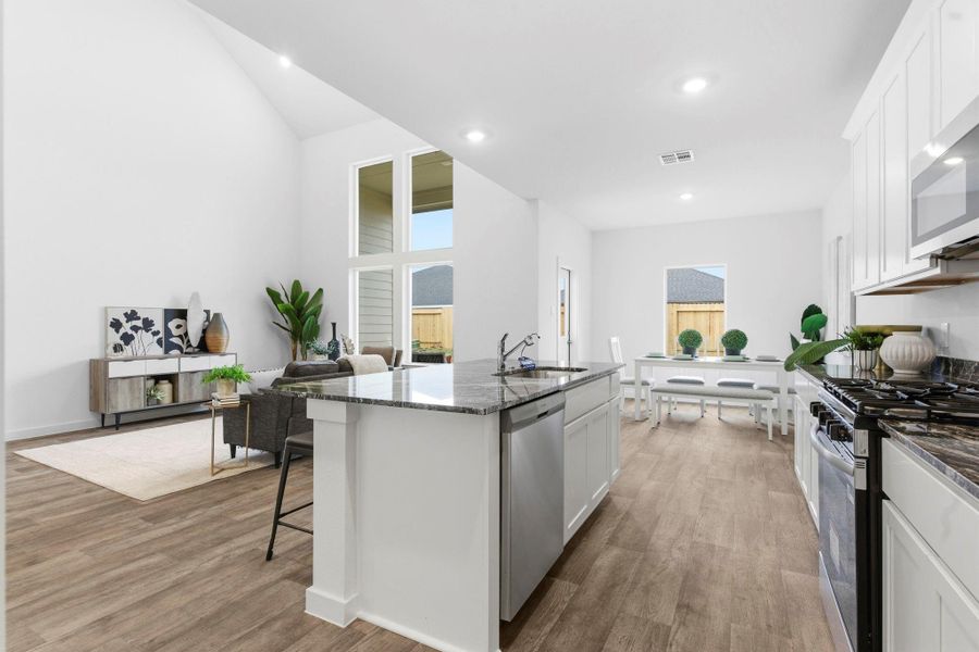 Furnished interior view inside a new home in Evergreen, Rosenberg (Image 10).