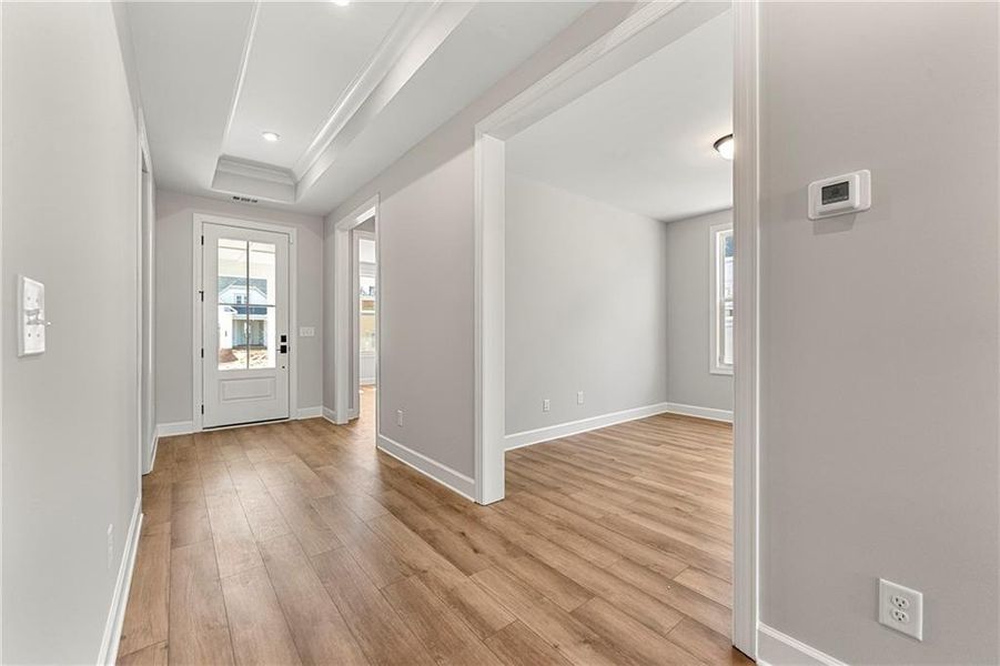 Spacious, unfurnished interior of a new home in Cresswind Georgia at Twin Lakes, Hoschton (Image 10).