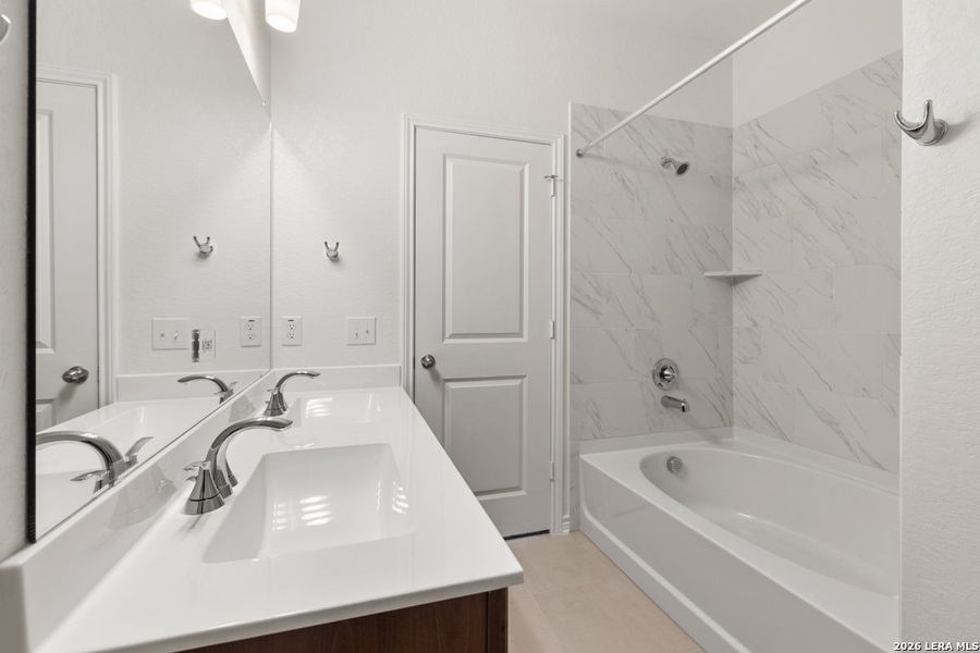 Furnished interior view inside a new home in Legend Heights, New Braunfels (Image 9). Furnished interior view inside a new home in Legend Heights, New Braunfels (Image 9).