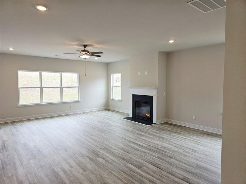 Spacious, unfurnished interior of a new home in Park Place, Bowdon (Image 7).