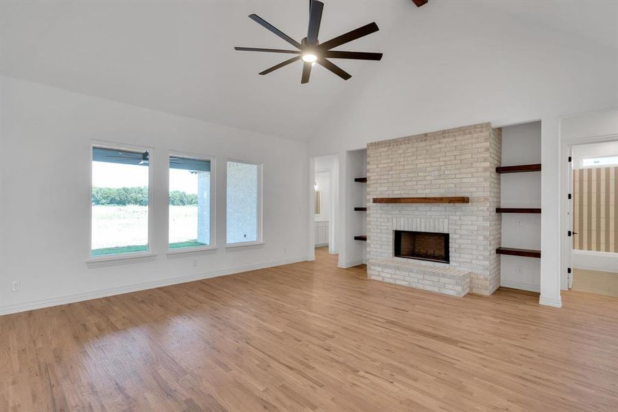 Spacious, unfurnished interior of a new home in , Waxahachie (Image 15).