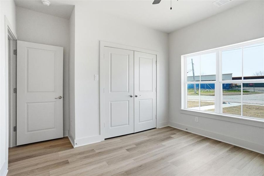 Spacious, unfurnished interior of a new home in , Sanger (Image 20). Spacious, unfurnished interior of a new home in , Sanger (Image 20).