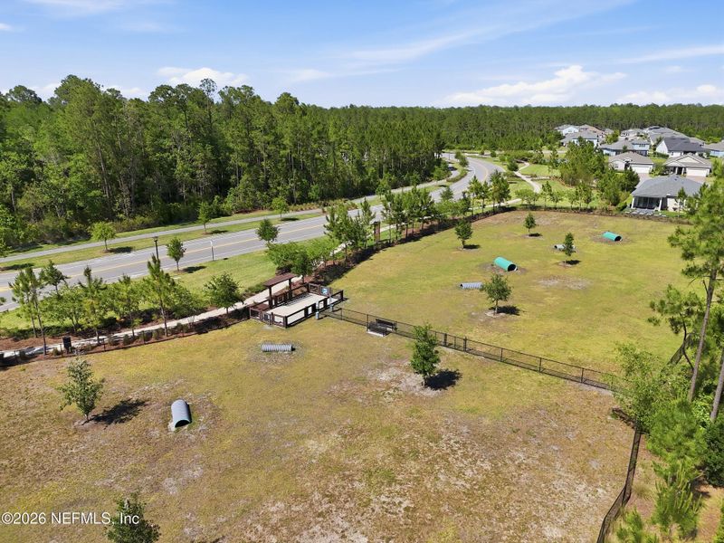 Community amenities in Tributary, Yulee (Image 44).