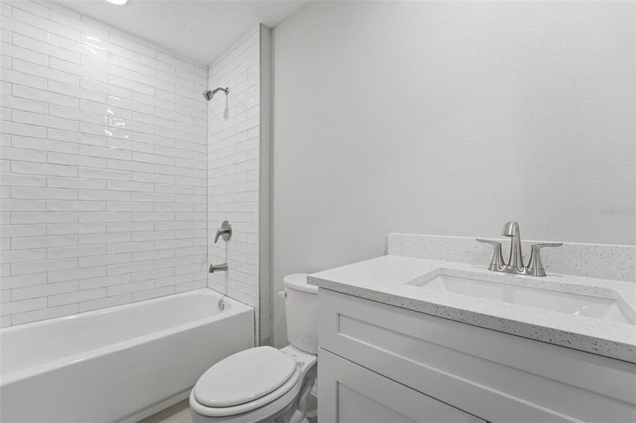 Furnished interior view inside a new home in , Eustis (Image 8).