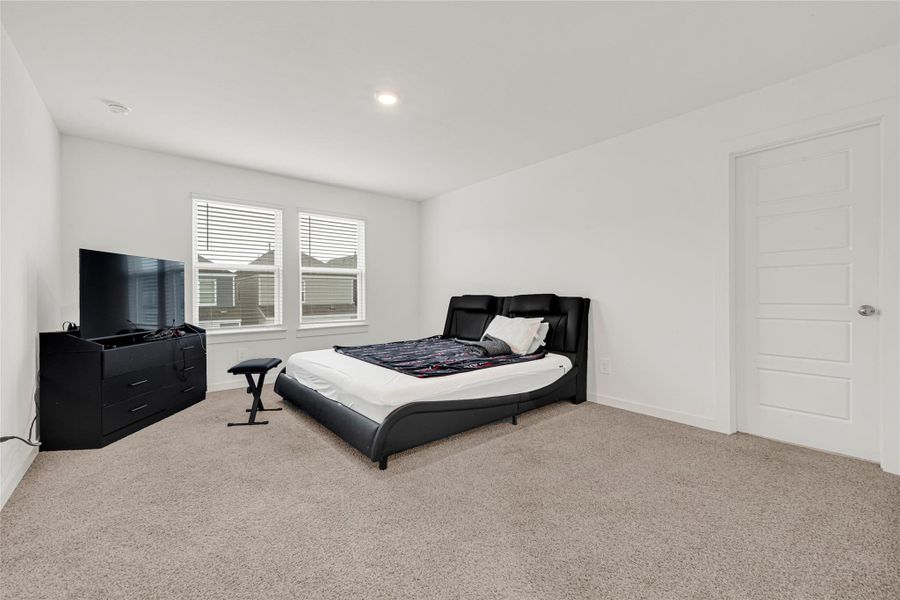 Furnished interior view inside a new home in , Houston (Image 13).