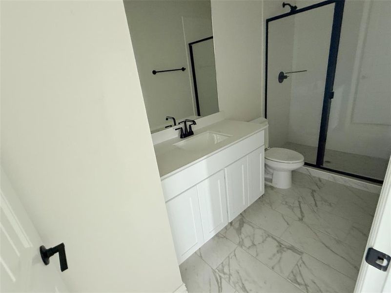 Furnished interior view inside a new home in Windmill Creeks, Weatherford (Image 5).