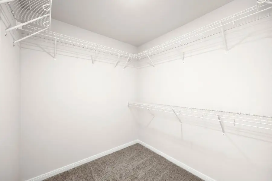 Spacious, unfurnished interior of a new home in Lago Mar, Texas City (Image 8). Spacious, unfurnished interior of a new home in Lago Mar, Texas City (Image 8).