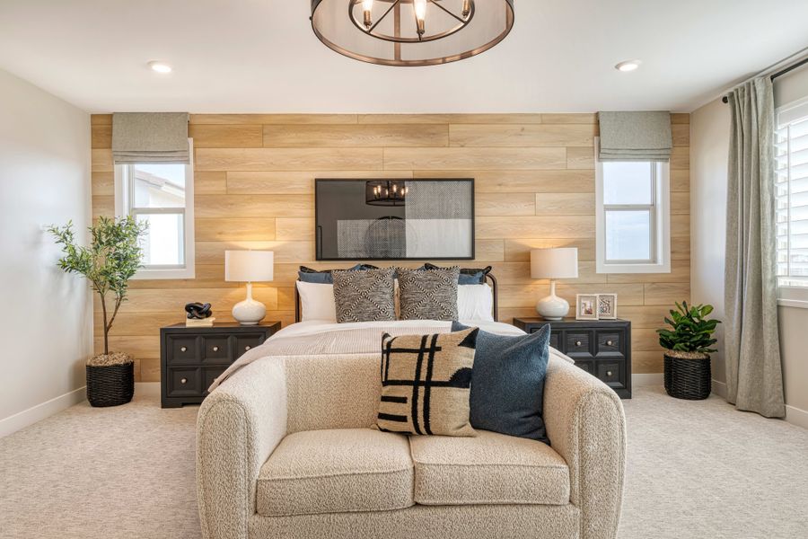Representative furnished interior of a home built from the Safflower Plan 40-4 by Tri Pointe Homes in Soleo, San Tan Valley (Image 15).