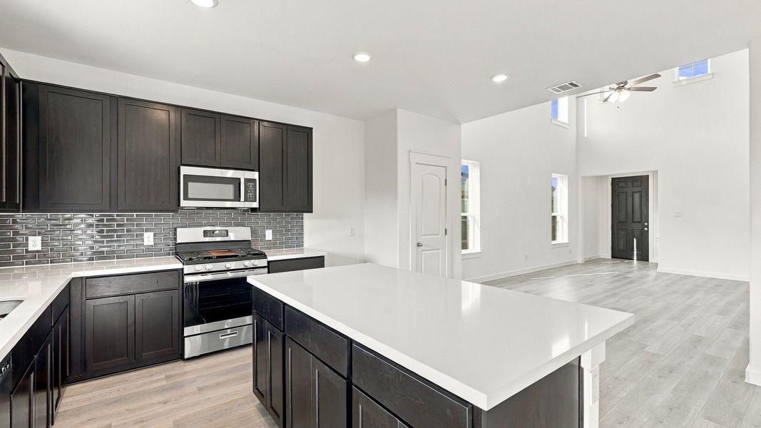 Furnished interior view inside a new home in Walden Pond, Forney (Image 24).