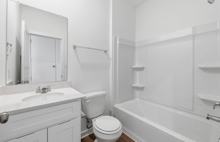 Furnished interior view inside a new home in La Cima, San Marcos (Image 7).