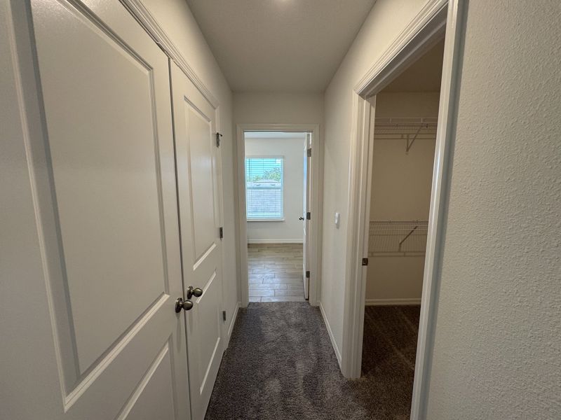 Spacious, unfurnished interior of a new home in Poinciana, Poinciana (Image 20).
