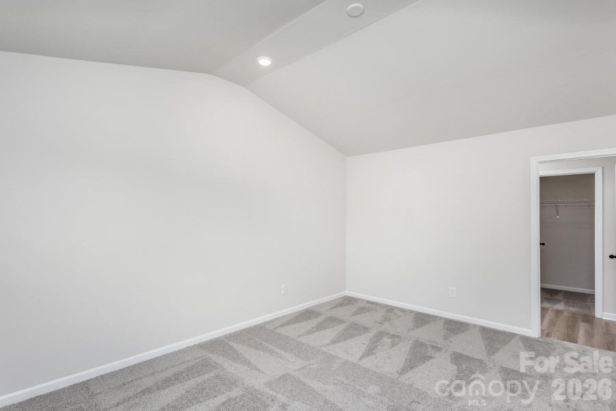 Spacious, unfurnished interior of a new home in , Winston-Salem (Image 10).