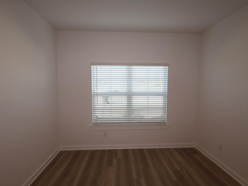 Spacious, unfurnished interior of a new home in Summerview, Fulshear (Image 26).