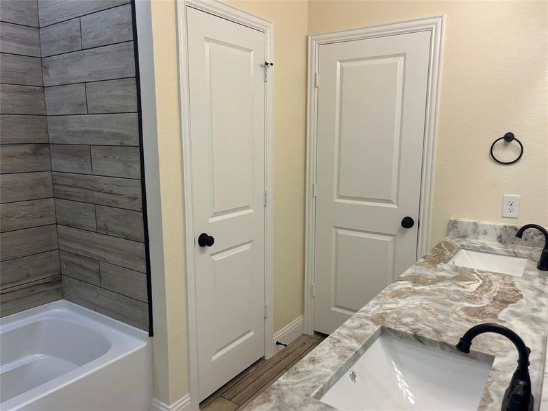 Furnished interior view inside a new home in , Fort Worth (Image 7).