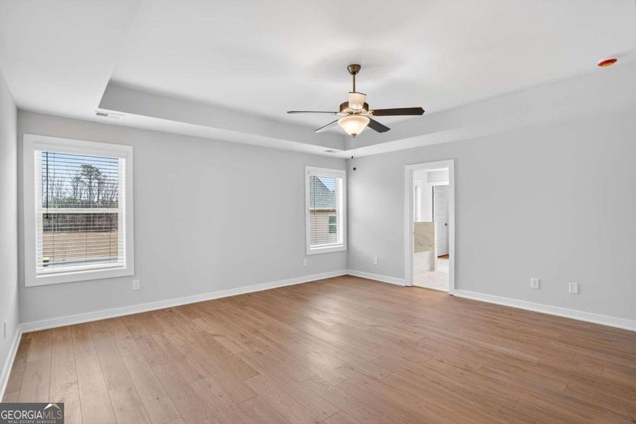 Spacious, unfurnished interior of a new home in The Fairways at Mirror Lake, Villa Rica (Image 68). Spacious, unfurnished interior of a new home in The Fairways at Mirror Lake, Villa Rica (Image 68).