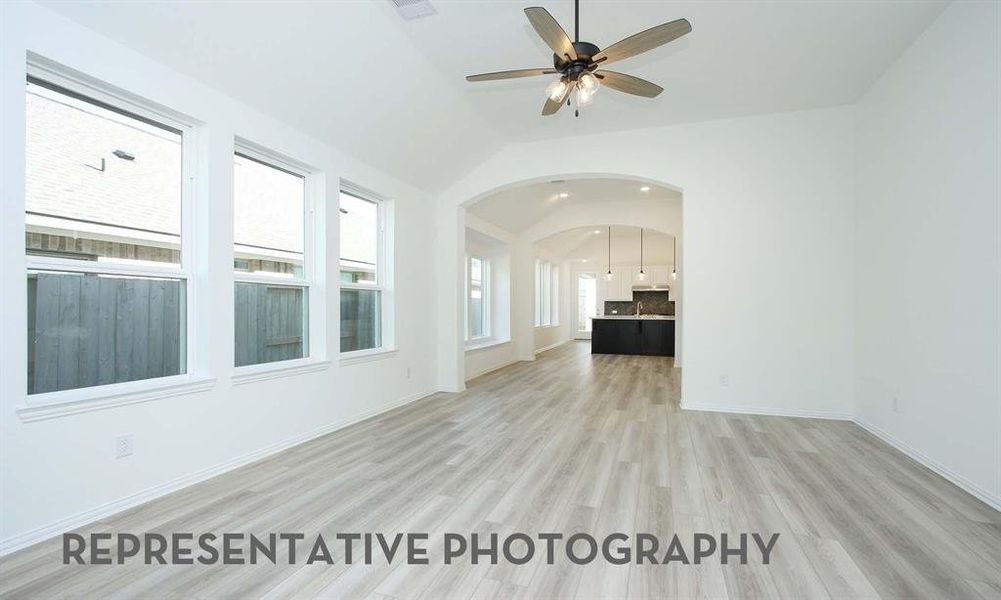 Spacious, unfurnished interior of a new home in Creekshaw, Royse City (Image 15). Spacious, unfurnished interior of a new home in Creekshaw, Royse City (Image 15).