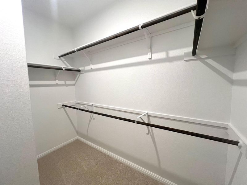 Image 16 of a home in Porter Country.