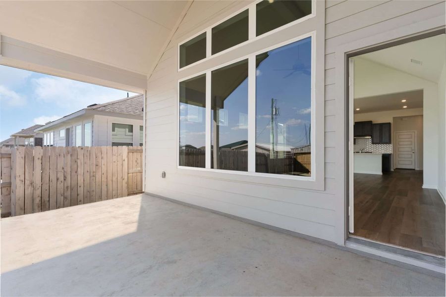 Exterior details and patio area of a home in Briarwood, Elgin (Image 4).