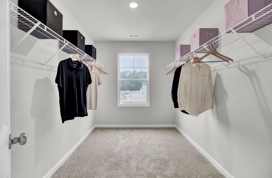 Spacious, unfurnished interior of a new home in Essence at Elms Glen Single Family Homes, Ladson (Image 20).