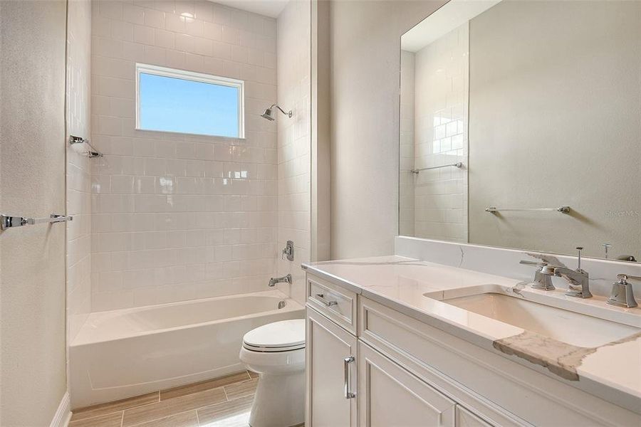 Furnished interior view inside a new home in Canoe Creek, Parrish (Image 12).