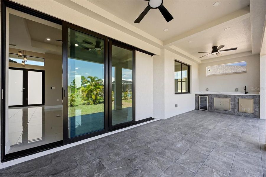 Exterior details and patio area of a home in , Placida (Image 3).
