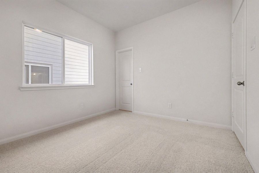 Spacious, unfurnished interior of a new home in Clear View Estates, Willis (Image 13).