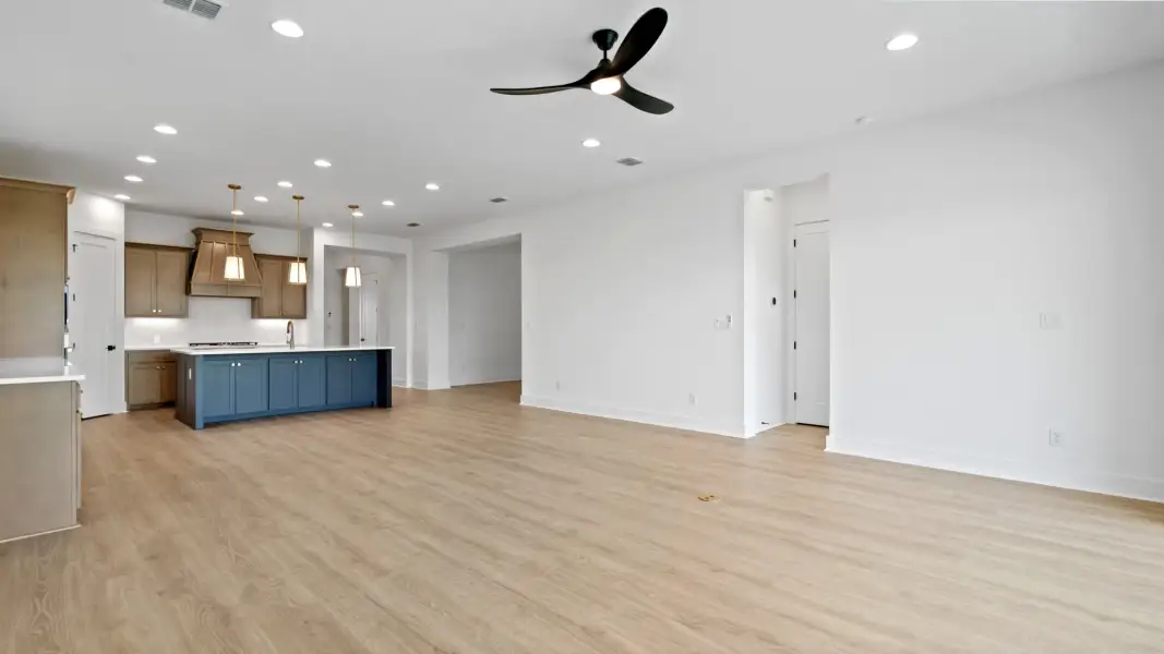 Spacious, unfurnished interior of a new home in Magnolia Bay, Nokomis (Image 30). Spacious, unfurnished interior of a new home in Magnolia Bay, Nokomis (Image 30).