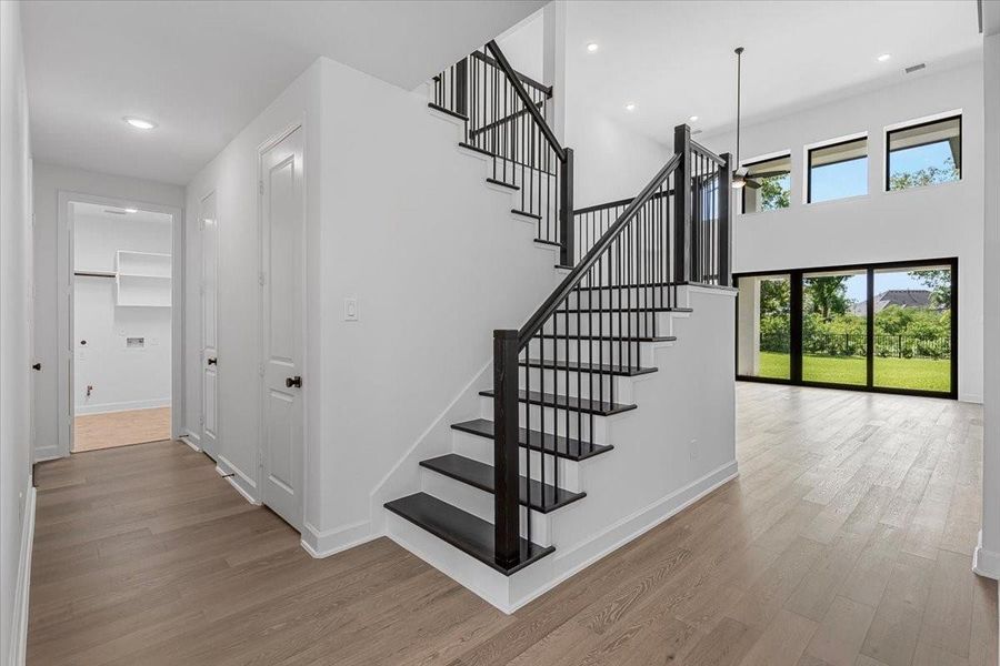 Spacious, unfurnished interior of a new home in , Missouri City (Image 34).