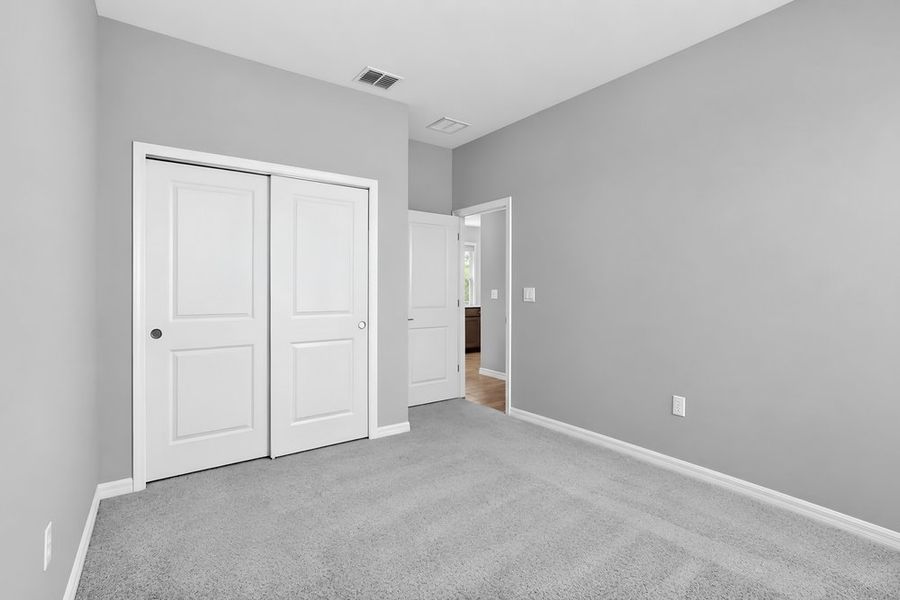 Spacious, unfurnished interior of a new home in Lochside, Mount Dora (Image 47).