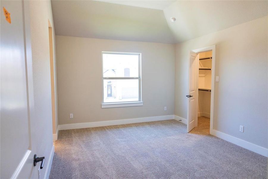 Spacious, unfurnished interior of a new home in , Little Elm (Image 27).