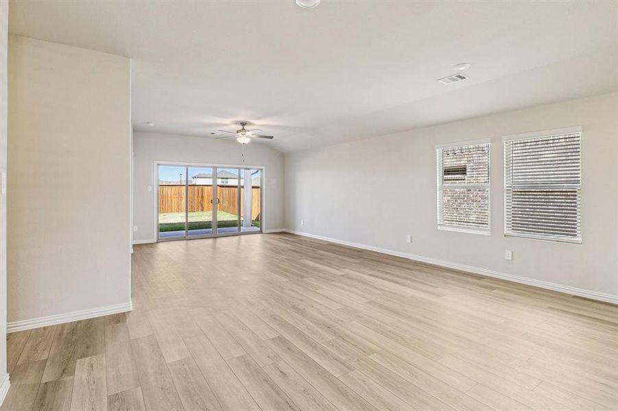 Spacious, unfurnished interior of a new home in Lakehaven - Signature Series, Farmersville (Image 15). Spacious, unfurnished interior of a new home in Lakehaven - Signature Series, Farmersville (Image 15).