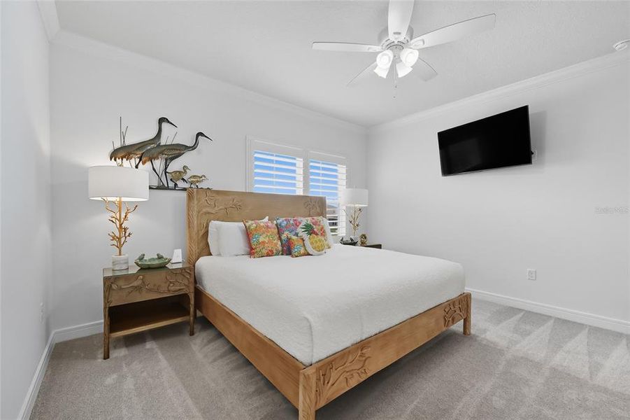 Furnished interior view inside a new home in , Orlando (Image 26).