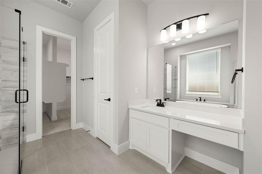 Furnished interior view inside a new home in Birdsong, Mansfield (Image 12). Furnished interior view inside a new home in Birdsong, Mansfield (Image 12).