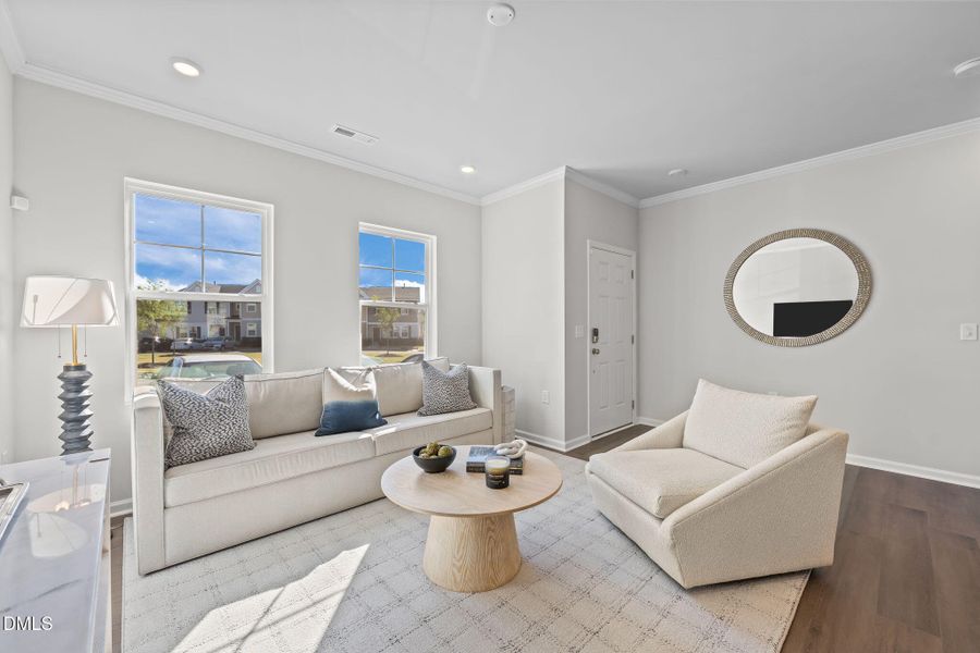 737 Painted Daisy Way