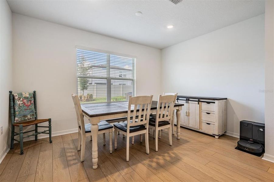 Furnished interior view inside a new home in , Land O' Lakes (Image 6).