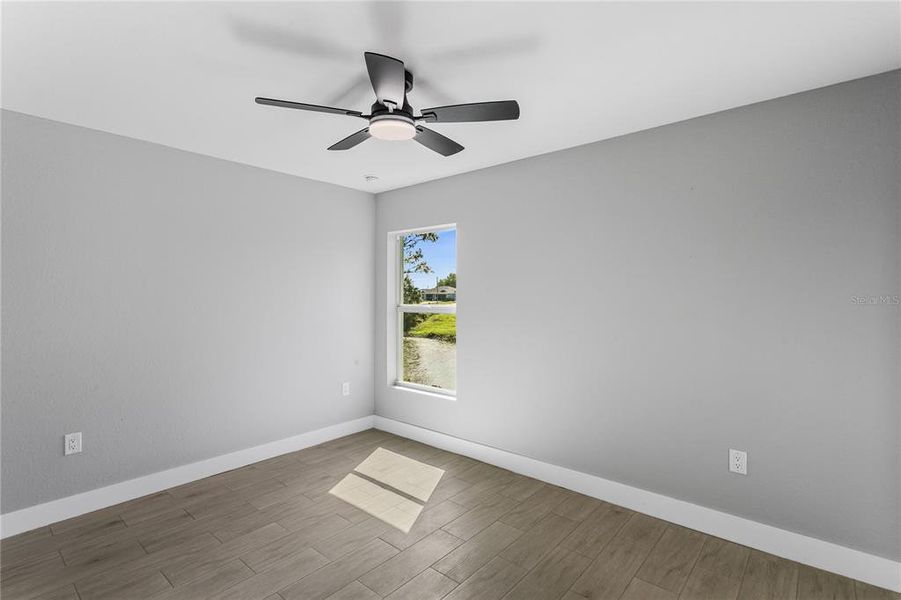 Spacious, unfurnished interior of a new home in , Cape Coral (Image 32).