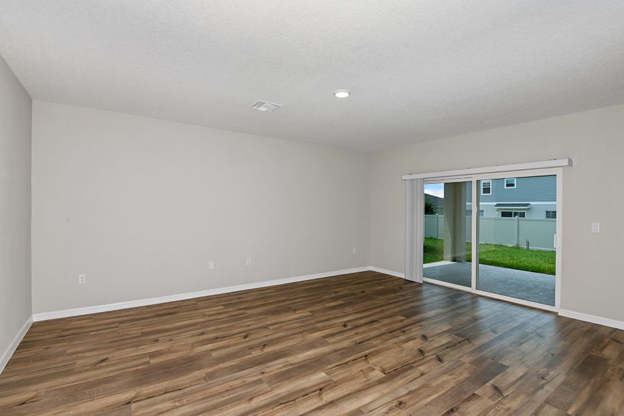 Spacious, unfurnished interior of a new home in Wynnstone, Davenport (Image 7). Spacious, unfurnished interior of a new home in Wynnstone, Davenport (Image 7).