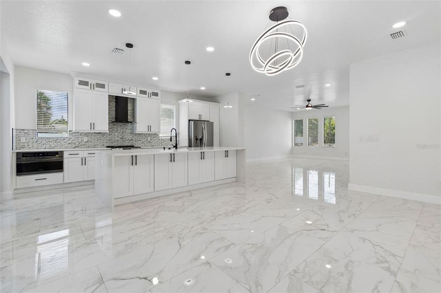 Image 79 of a home in .