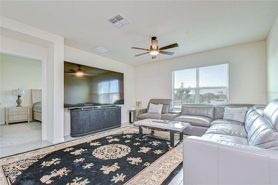 Furnished interior view inside a new home in , Zephyrhills (Image 52). Furnished interior view inside a new home in , Zephyrhills (Image 52).