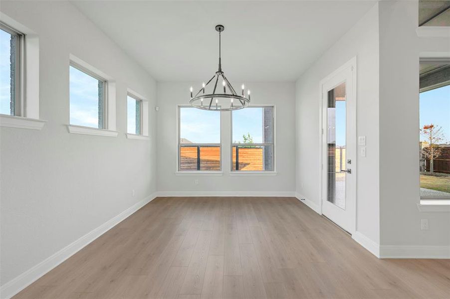 Spacious, unfurnished interior of a new home in The Ridge at Northlake, Northlake (Image 31).